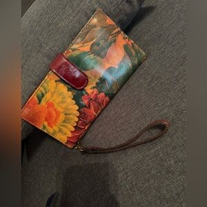 Floral Leather Wristlet Wallet